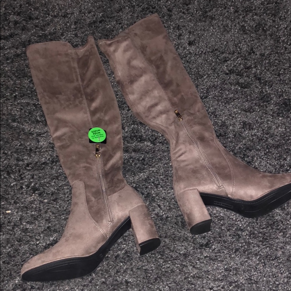 🔥LIZ CLAIRBORNE LEYLA OVER THE KNEE BOOTS NWT - Picture 5 of 5